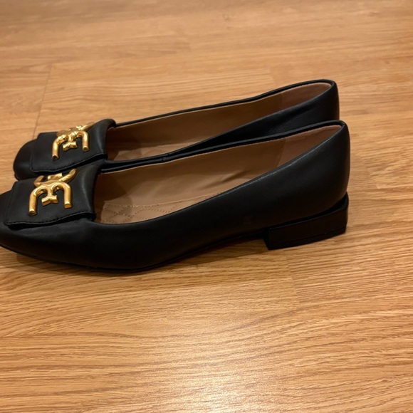 Sam Edelman Black Loafers with Gold Detail - Picture 6 of 7